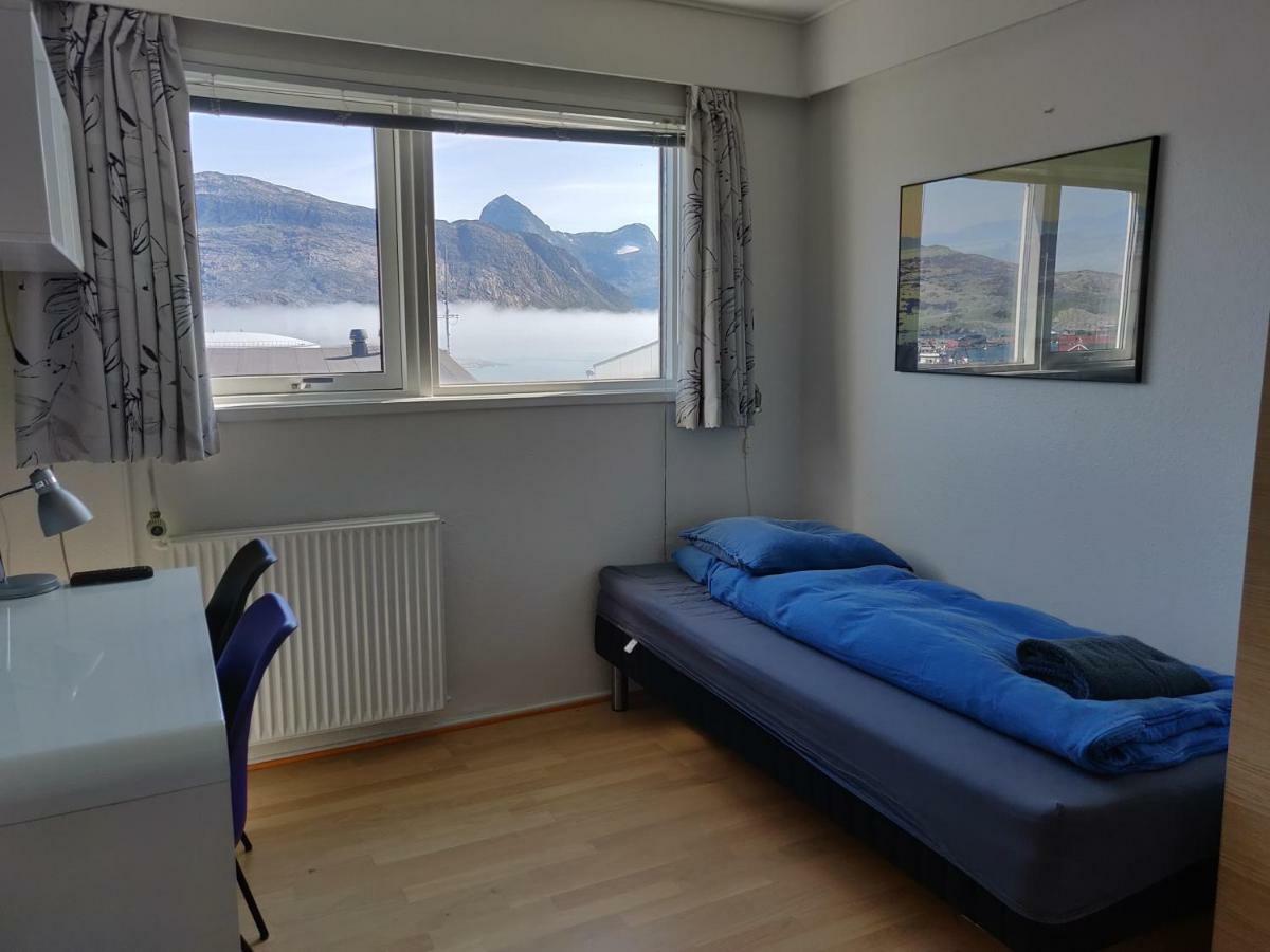 Vandrehuset 2 Og 3 Nuuk Bagian luar foto